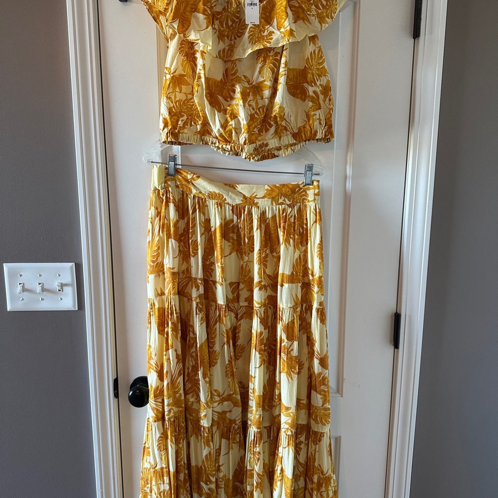 Yellow Floral Three-Piece Set - Banana Republic NWT